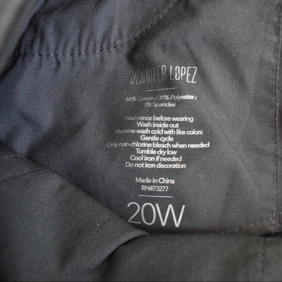 Jennifer Lopez Black Skinny Jeans - Mid Rise - 20W - Picture 6 of 10